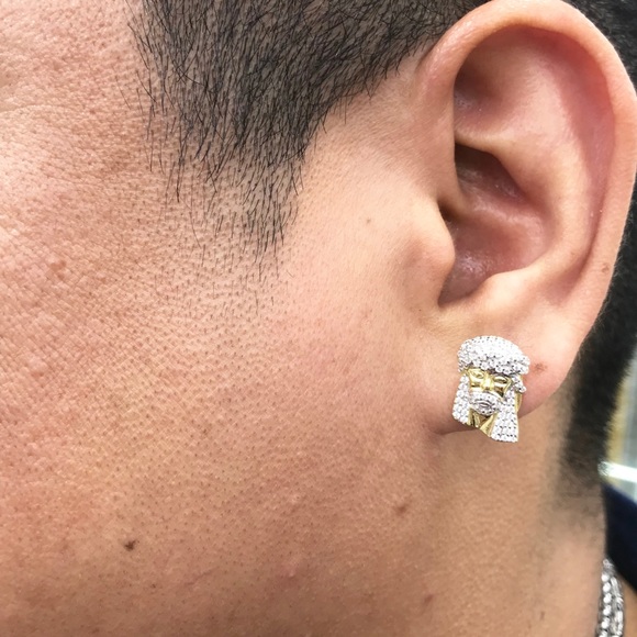 Sterling Silver ICED OUT JESUS FACE STUD EARRINGS - Picture 6 of 7